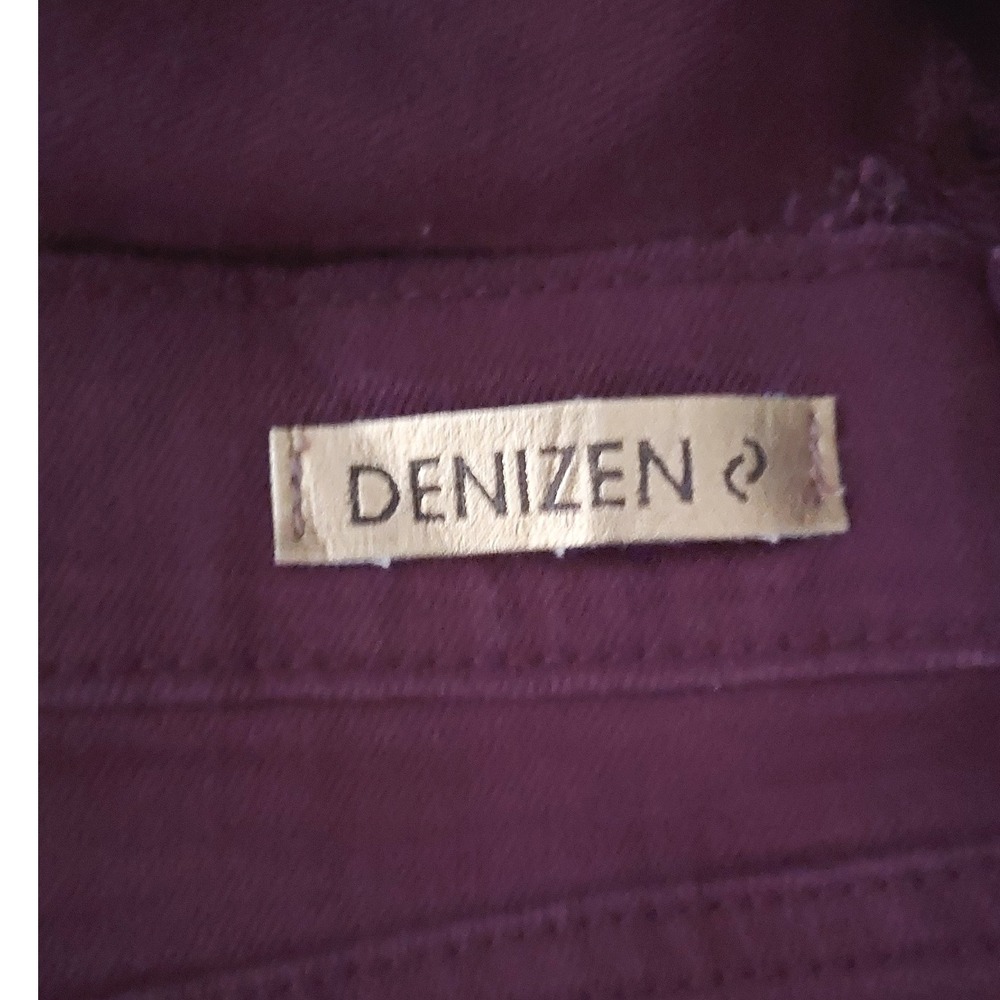 DENIZEN from Levi's High Rise Shortie Burgundy Distressed Cuffed Denim Shorts - Picture 5 of 8